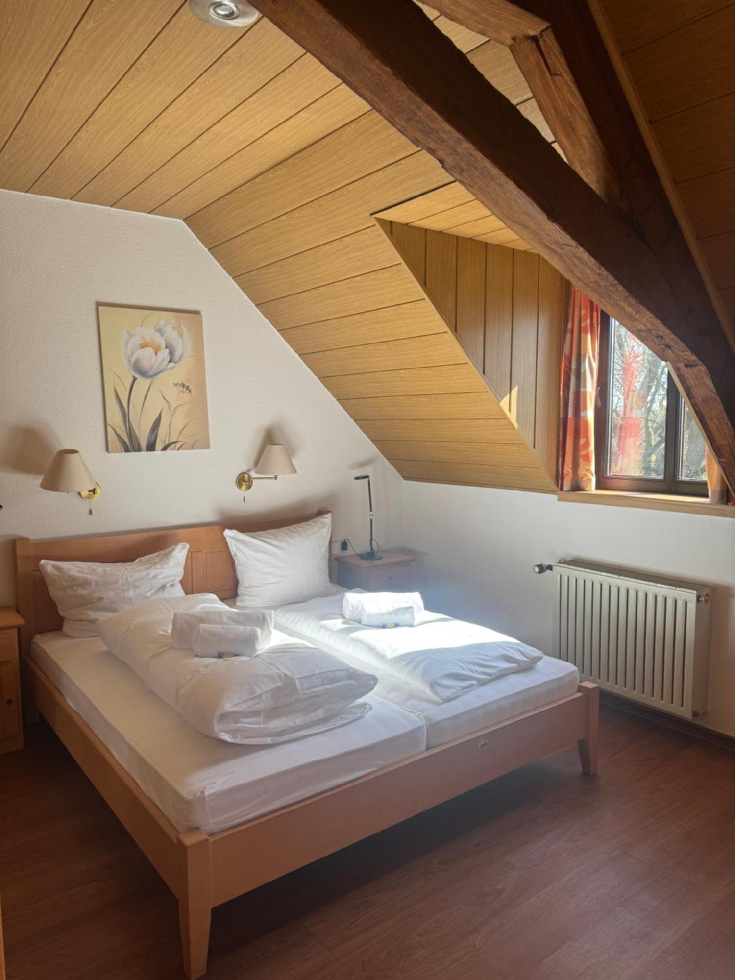 Hotel Lohauser Hof Dusseldorf Bagian luar foto